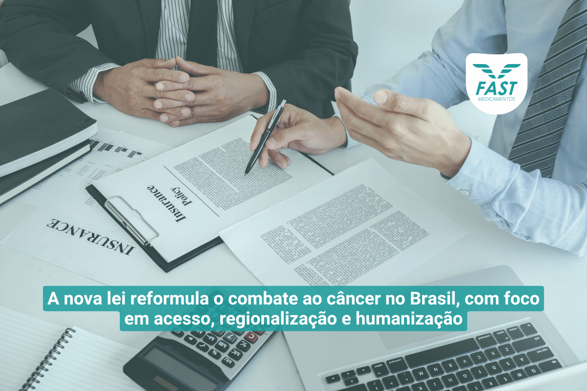 Pessoas em reunião + subtítulo