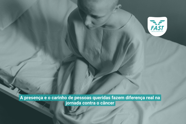 Mulher com câncer sentada sozinha na cama + subtítulo