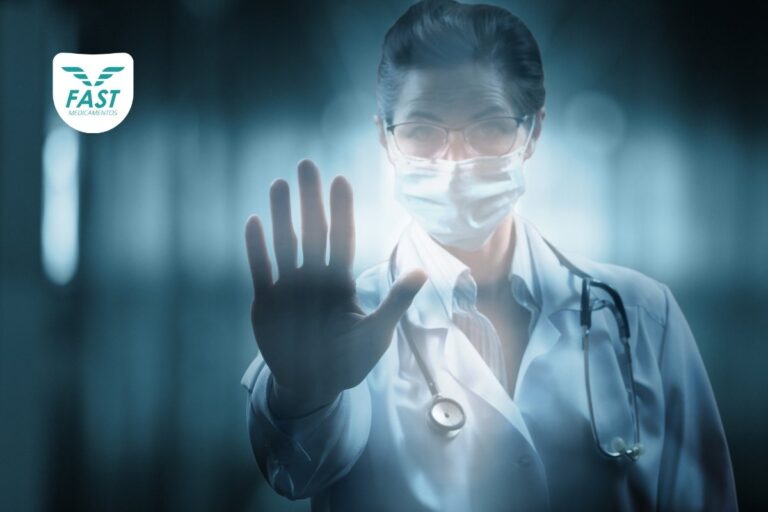 Médico fazendo sinal de pare